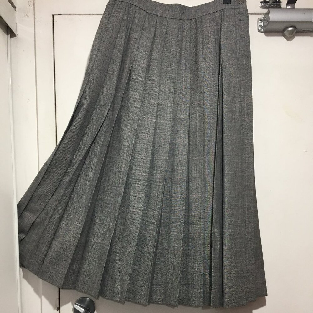 VINTAGE JAEGER WOOL PLAID PLEATED SKIRTS SIZE 12
